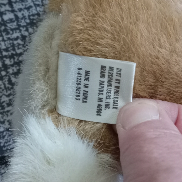 Fluffy Bunny Rabbit - Picture 3 of 4